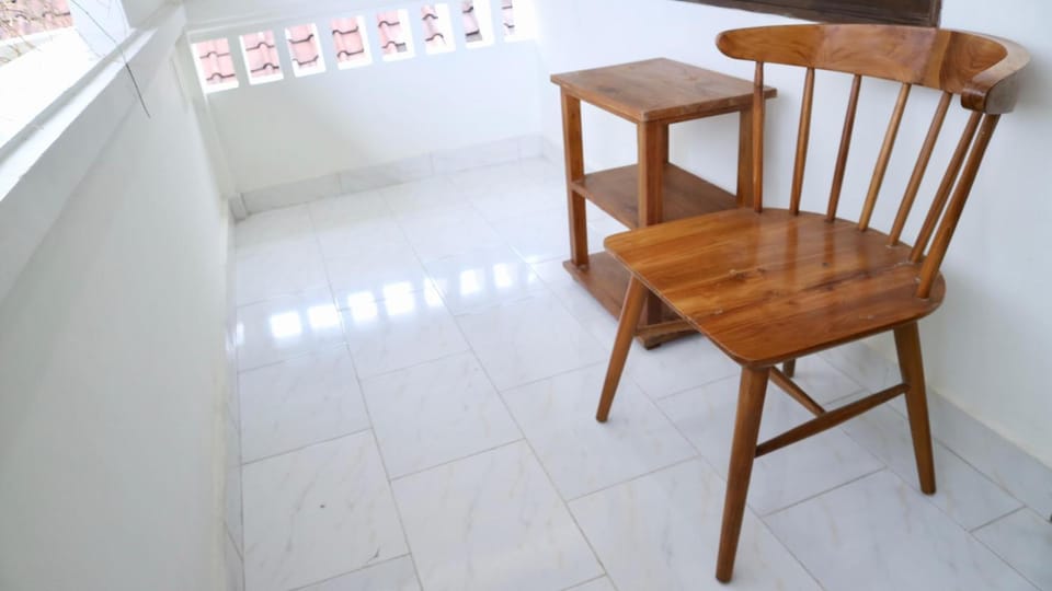 Puri Beach Inn - Poppies 2 Apartment in Kuta