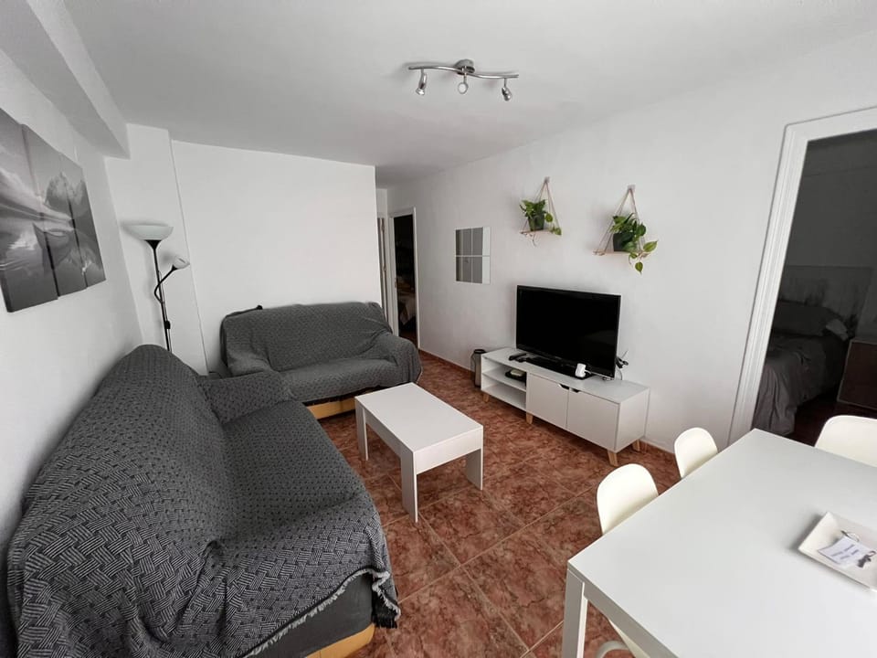 Communal lounge/ TV room, Living room, Lounge or bar