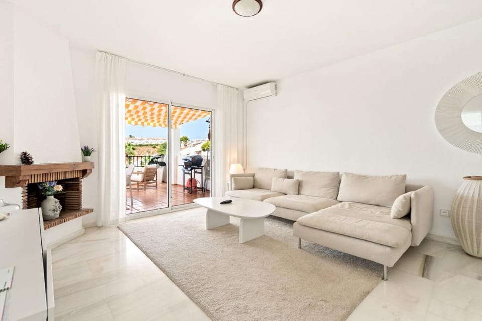 Geweldig Mijas Met Zeezicht Apartment in Sitio de Calahonda