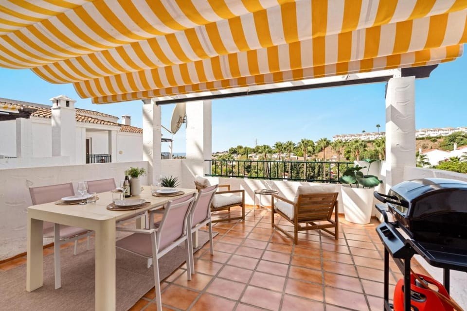 Geweldig Mijas Met Zeezicht Apartment in Sitio de Calahonda