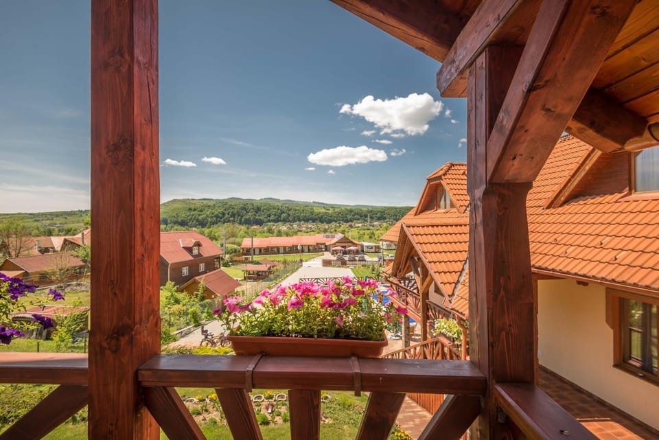 Natural landscape, Balcony/Terrace