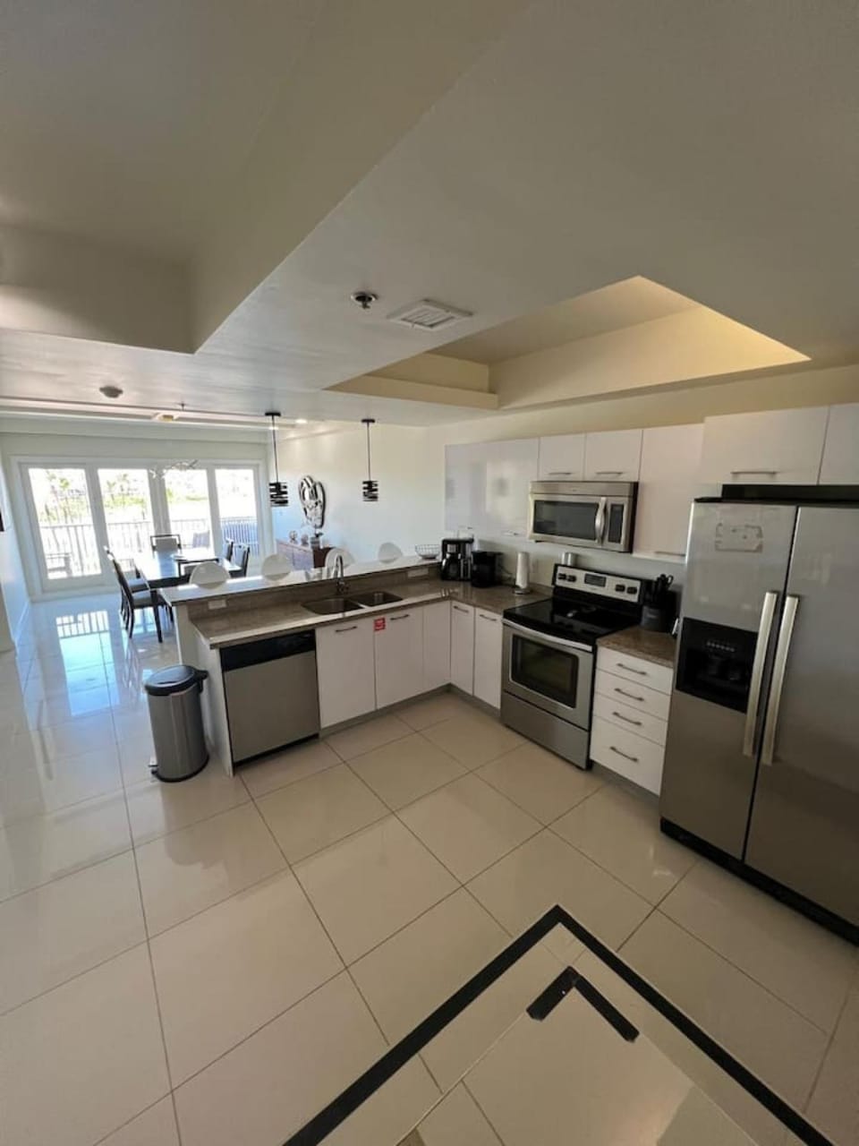 Beachfront Luxury Renewed Condo Apartment in South Padre Island