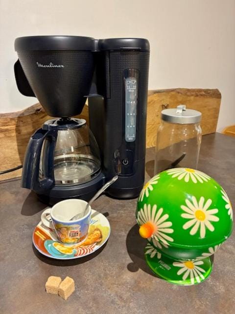 Coffee/tea facilities