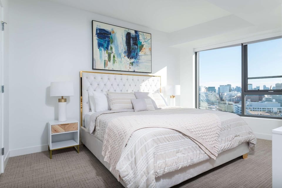 Central Balance Life Work Play Apartment in Cambridgeport