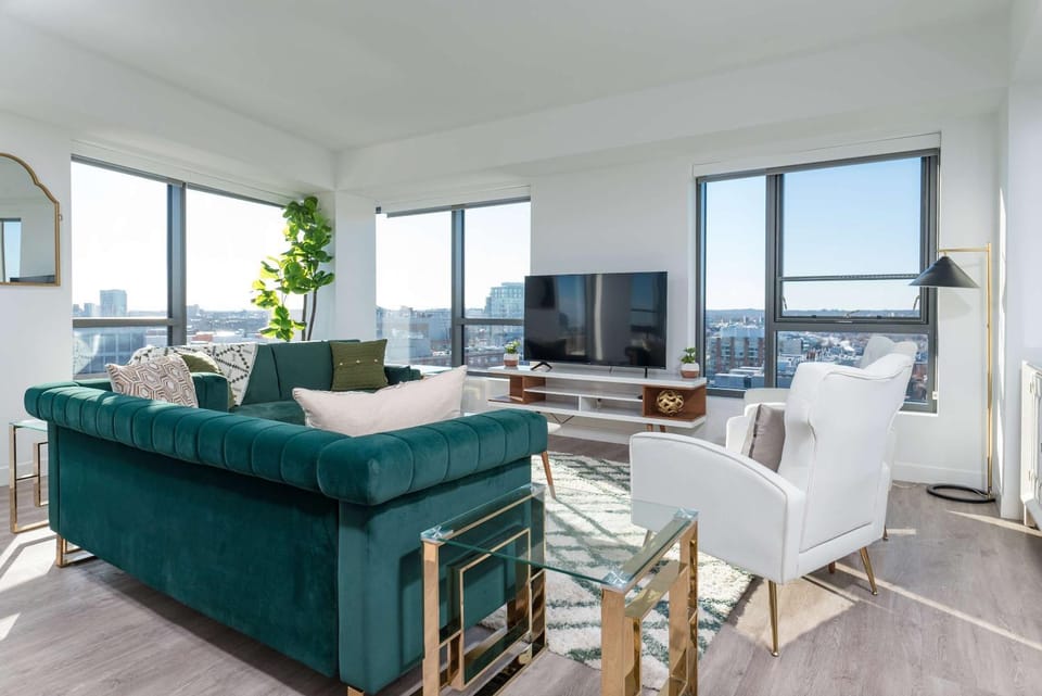 Central Balance Life Work Play Apartment in Cambridgeport
