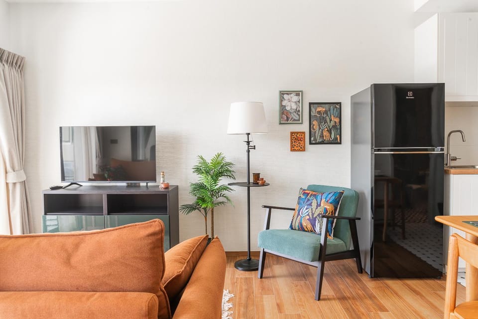 Communal lounge/ TV room, TV and multimedia, Living room, Seating area