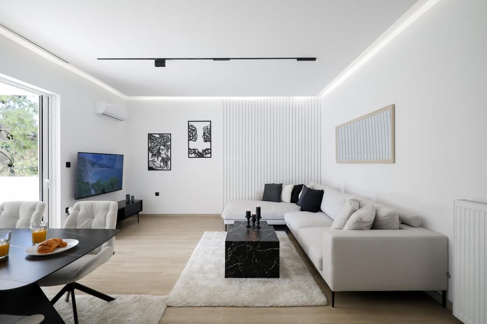 TV and multimedia, Living room, Seating area