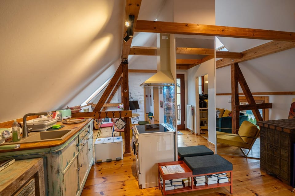 Kitchen or kitchenette, Living room
