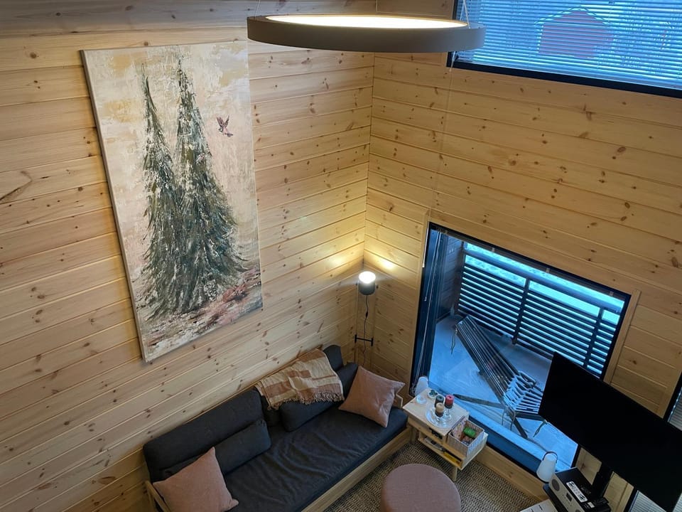 Communal lounge/ TV room, TV and multimedia, Living room, Photo of the whole room, Seating area