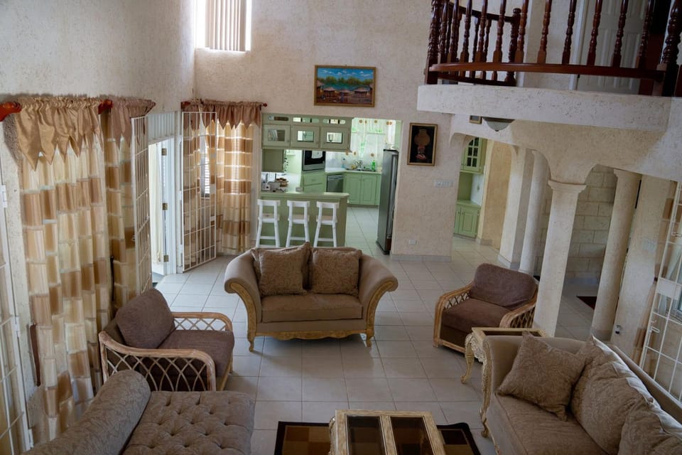 Living room, Decorative detail