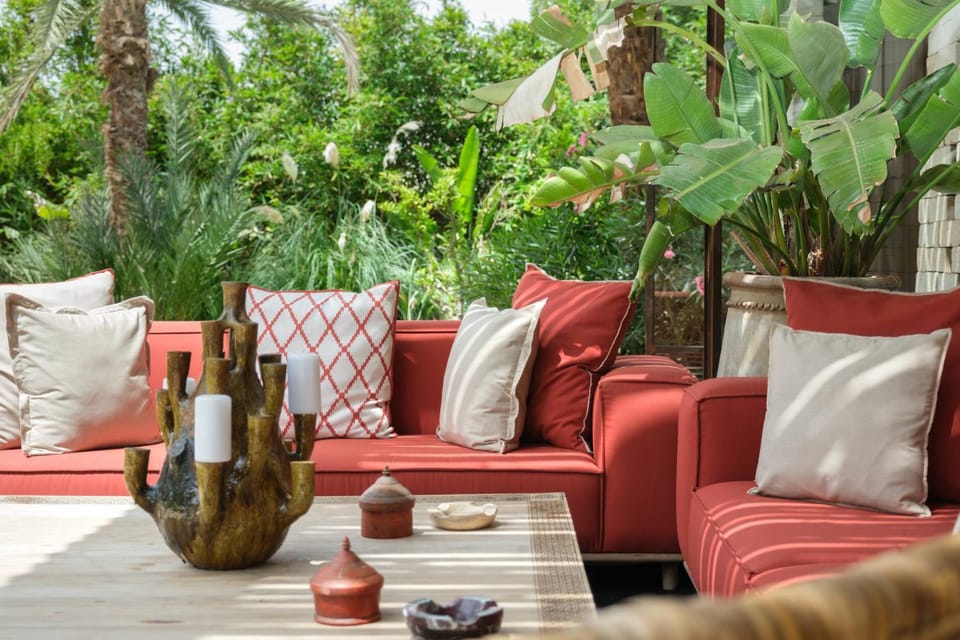 Patio, Garden, Living room
