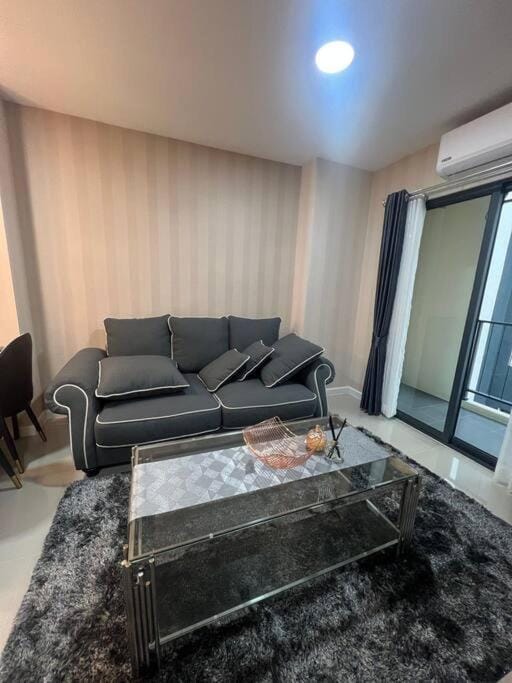 501B #1km to central festival #5 km to lee garden Apartment in Thailand