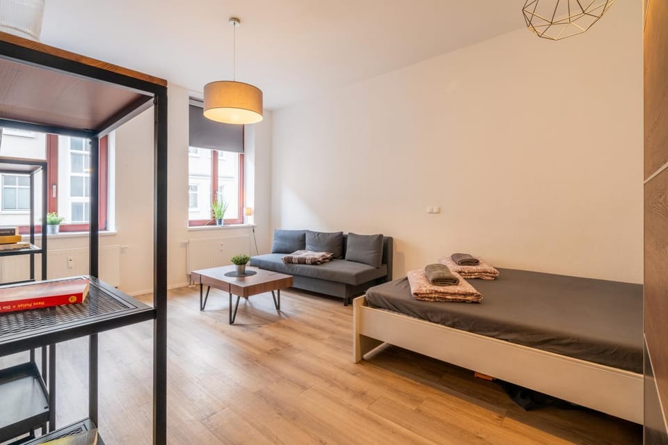 Bed, Living room, Photo of the whole room, Bedroom