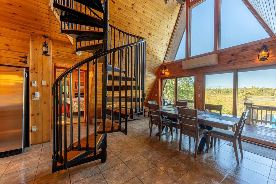 Peaceful Lake Front A-Frame in Ely House in Minnesota