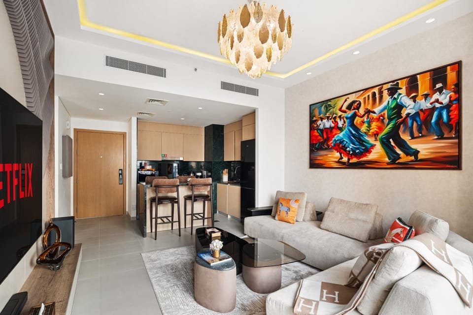 TV and multimedia, Kitchen or kitchenette, Living room, Dining area