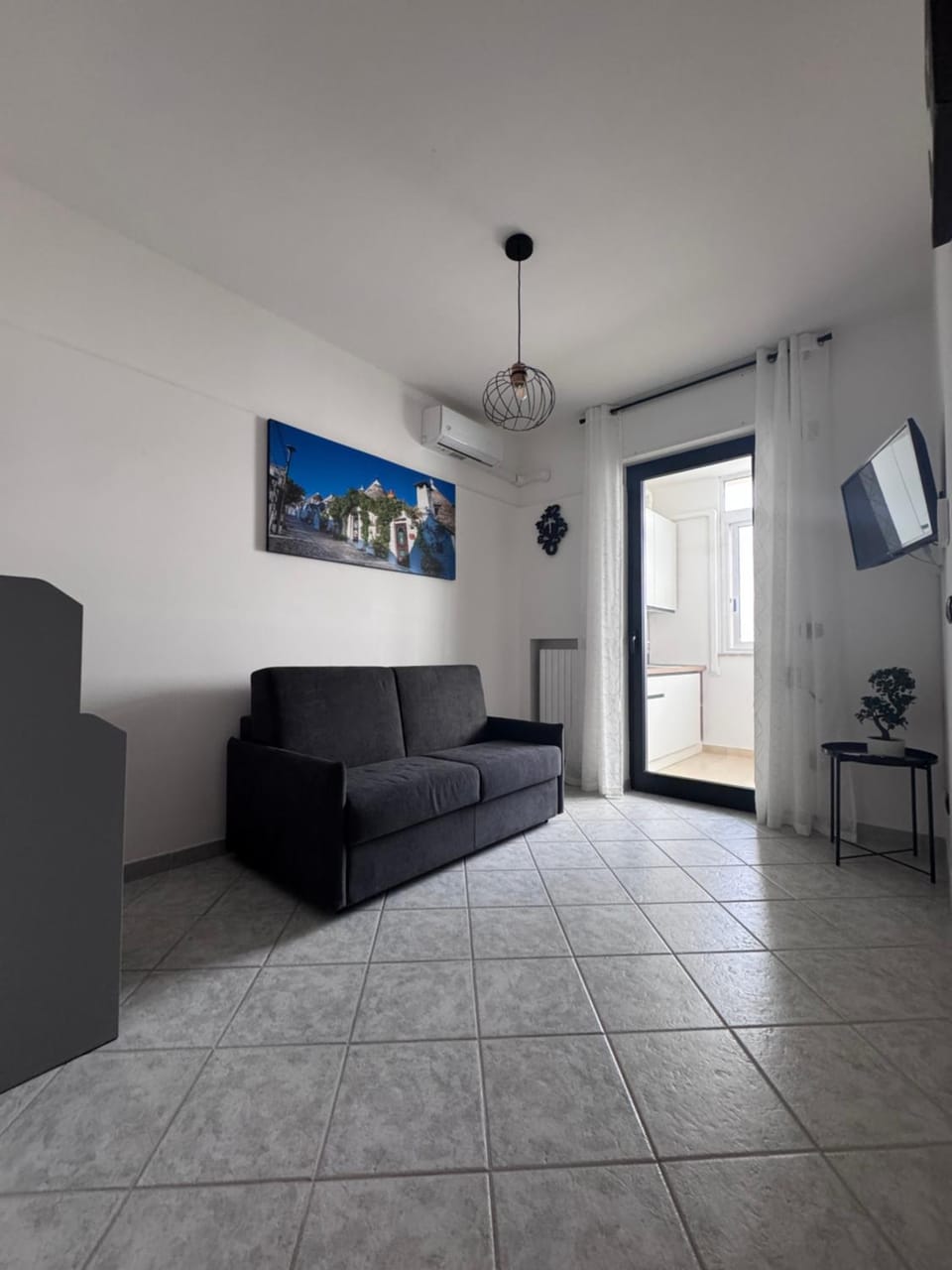 TV and multimedia, Living room, Evening entertainment