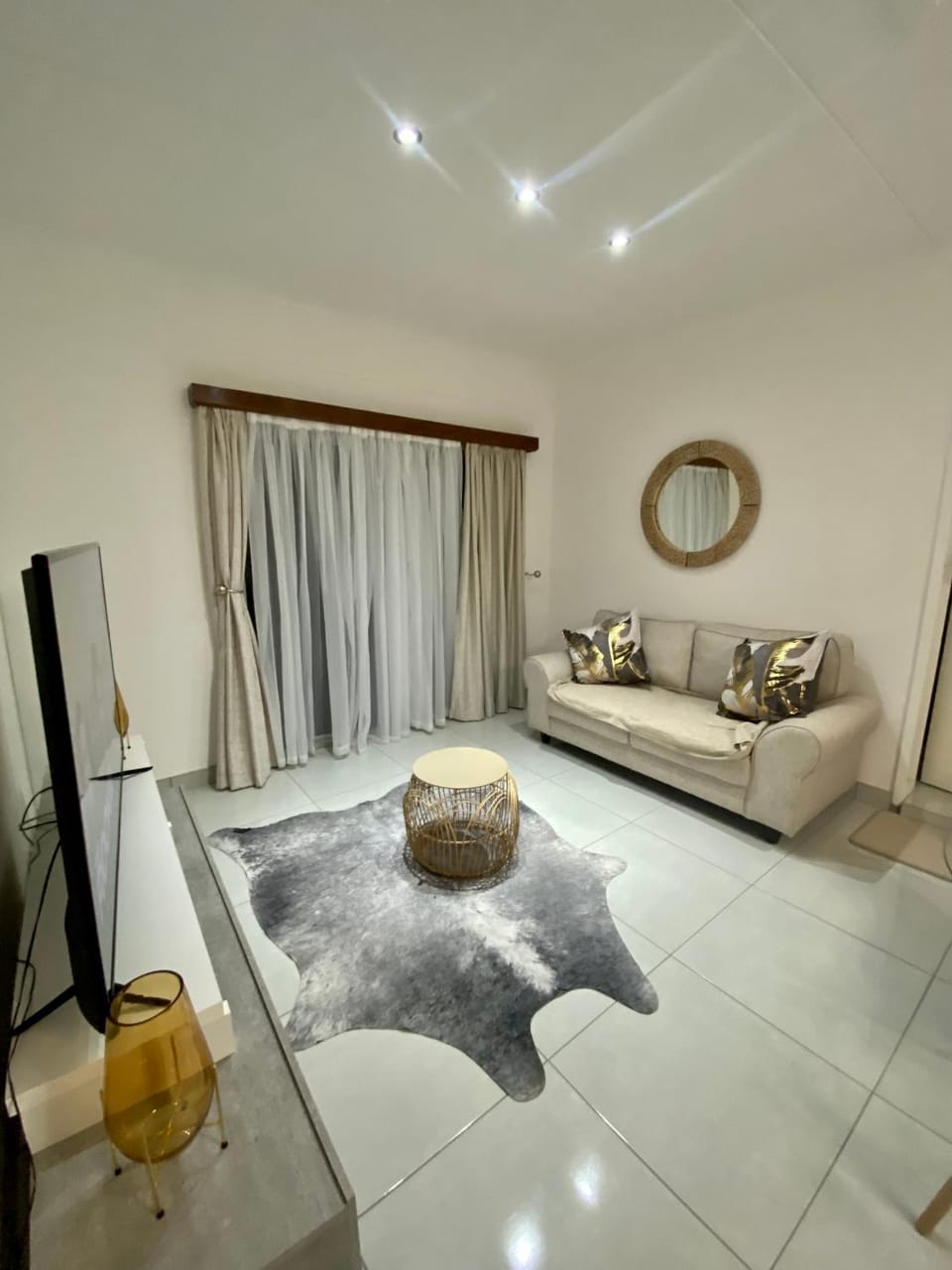 Zahara Cousy Home Apartment in Windhoek