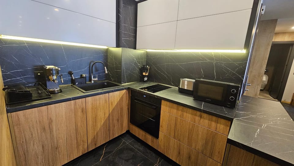 Coffee/tea facilities, Kitchen or kitchenette