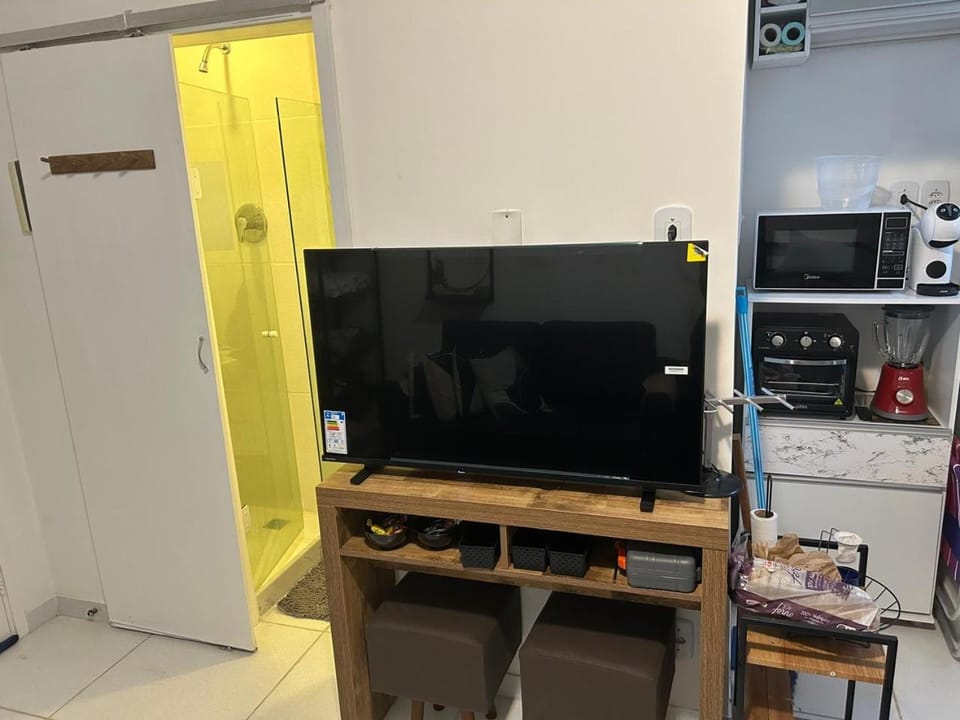TV and multimedia, Kitchen or kitchenette, oven