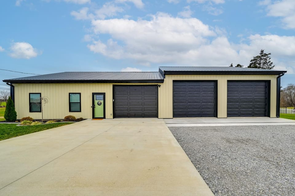 Near CU & Dtwn! Campbellsville Home w/ Game Room House in Kentucky
