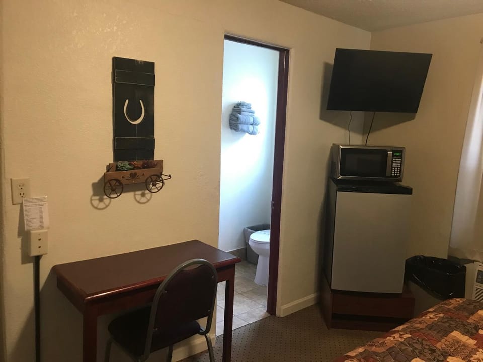 TV and multimedia, minibar