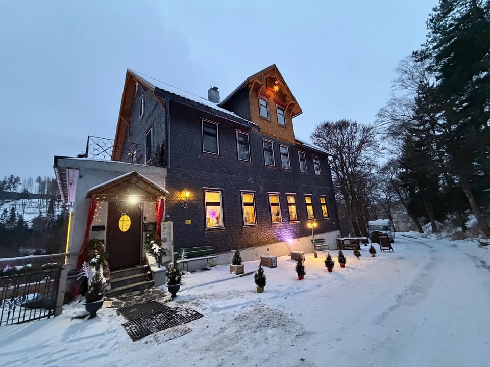 Property building, Natural landscape, Winter