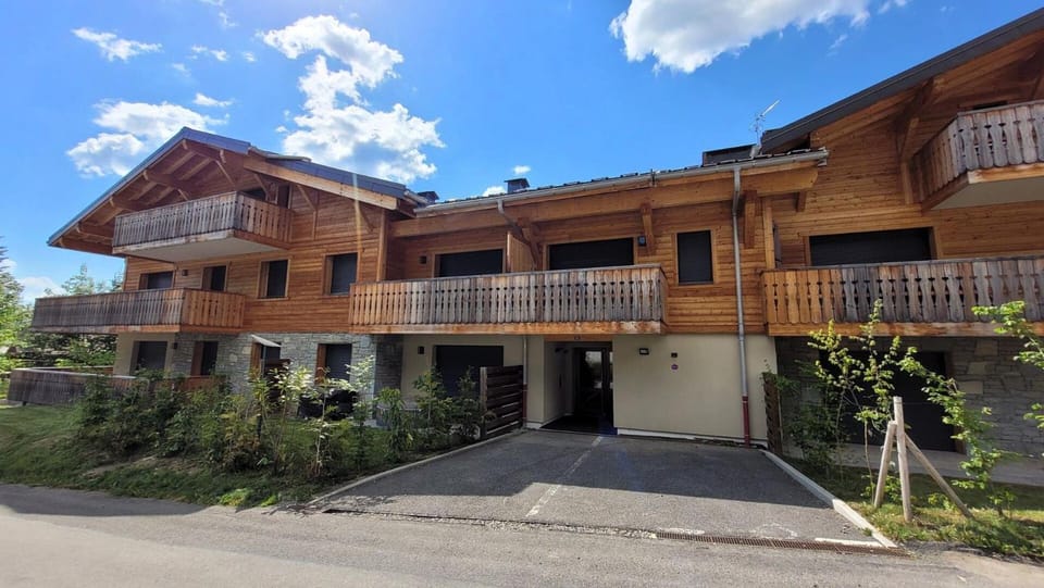 Résidence Cottage Alpin - Appartement cosy près des pistes MAE-0801 Apartment in Les Gets