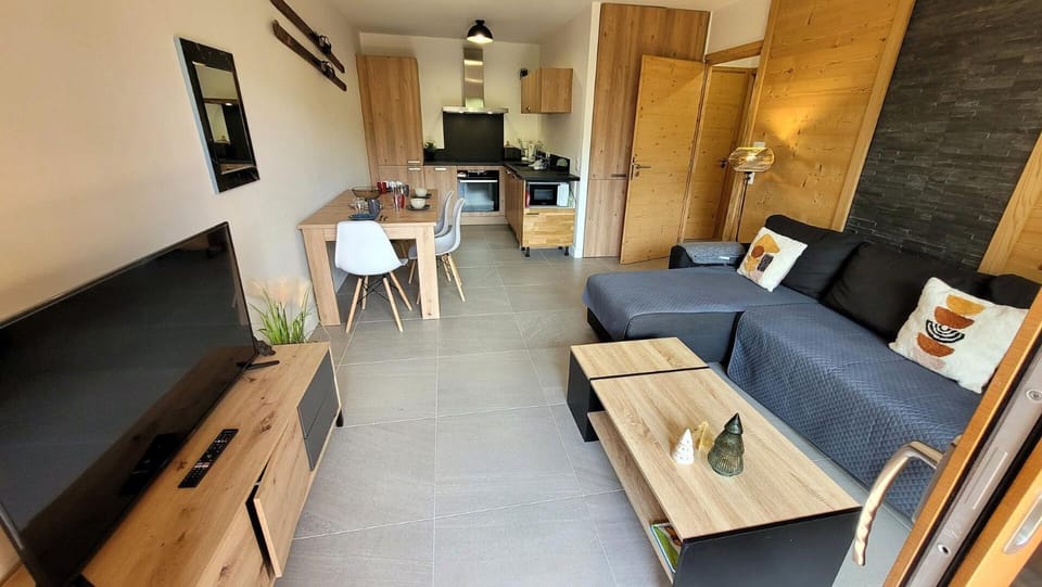 Résidence Cottage Alpin - Appartement cosy près des pistes MAE-0801 Apartment in Les Gets