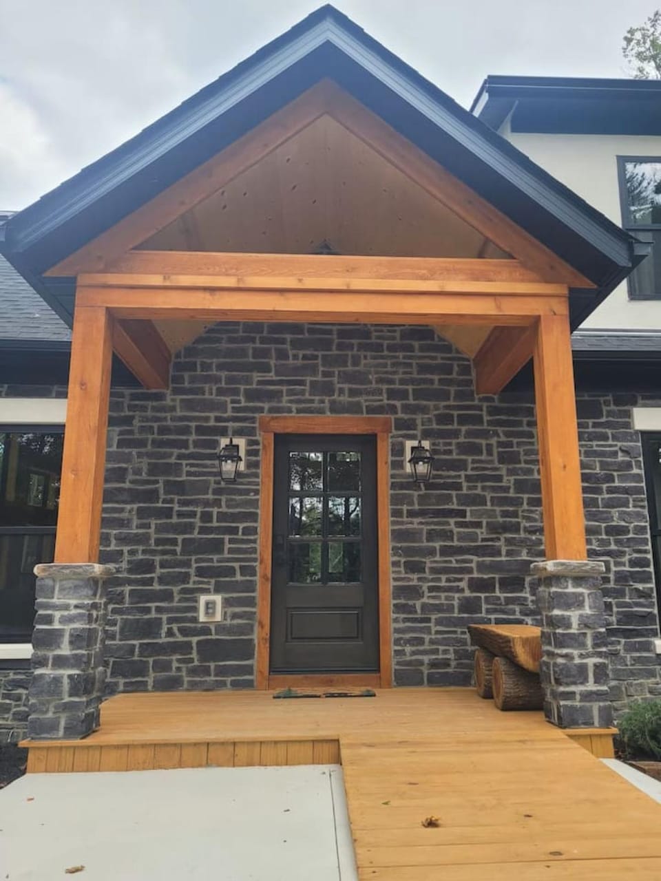 The Saige - Hot Tub, Fire Pit, and huge entertainment area House in Ohio