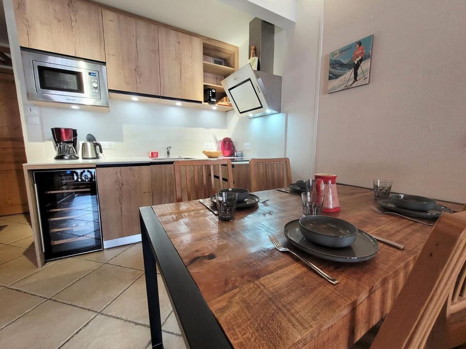 Résidence Lion D'or - Appartement rénové, centre station, au calme, exposé Est-Ouest MAE-1091 Apartment in Les Gets