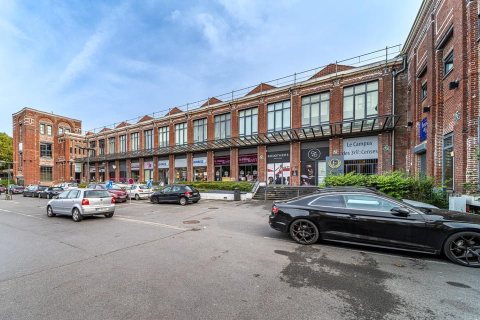 Property building, Parking