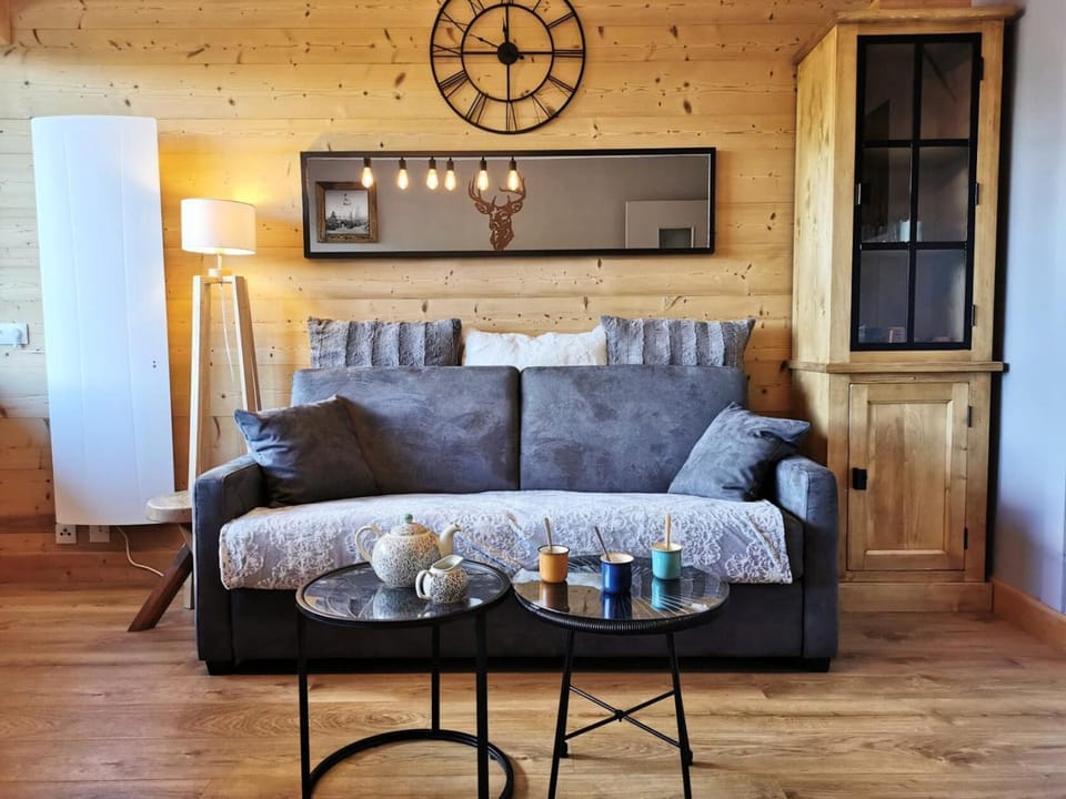 Résidence Plein Soleil B - Studio cabine avec vue – Proche des pistes MAE-1311 Cabin in Les Gets