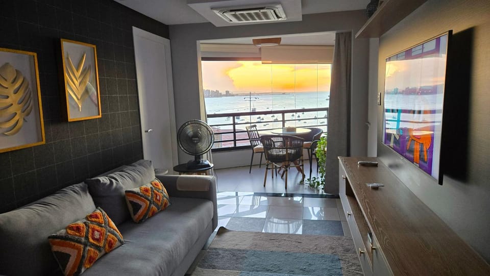 Communal lounge/ TV room, Natural landscape, TV and multimedia, Balcony/Terrace, Living room, Dining area