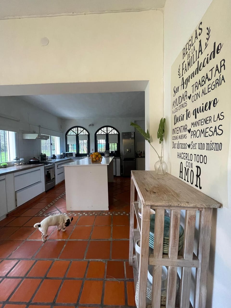 Kitchen or kitchenette, Dining area, pet friendly, stove