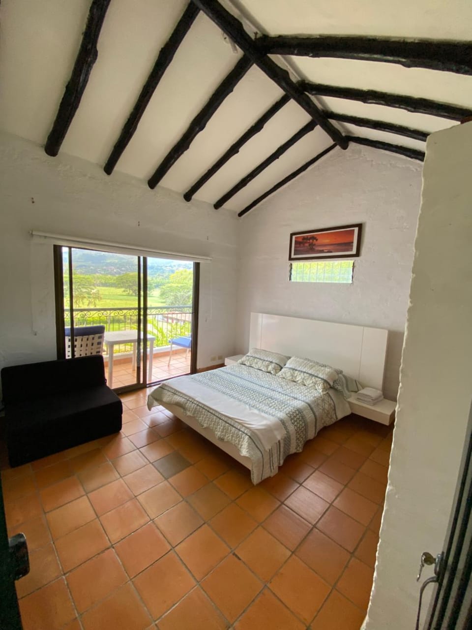 Bed, Photo of the whole room