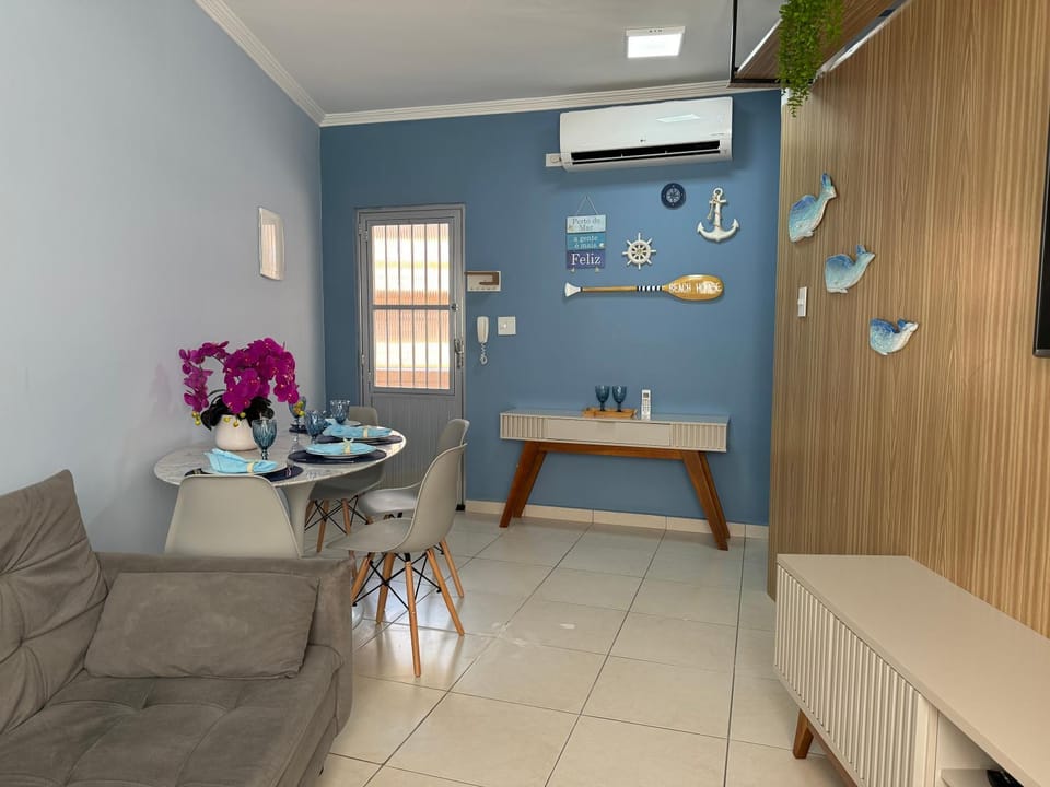 TV and multimedia, Living room, Dining area, air conditioner