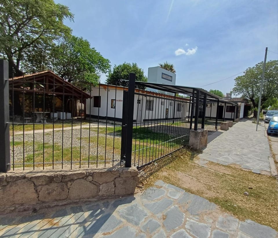 Garden, Street view, Location