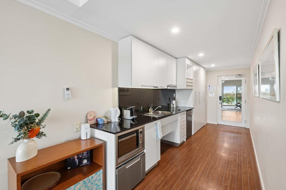 5 Star Mandurah Beach Exclusive Apt Apartment in Mandurah