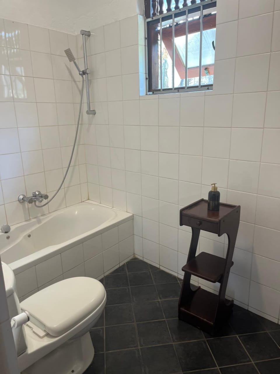 Shower, Toilet, Bathroom, Bath