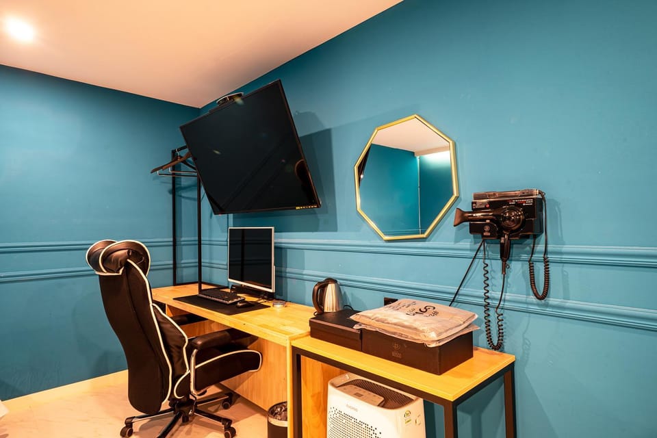 TV and multimedia, hair dryier