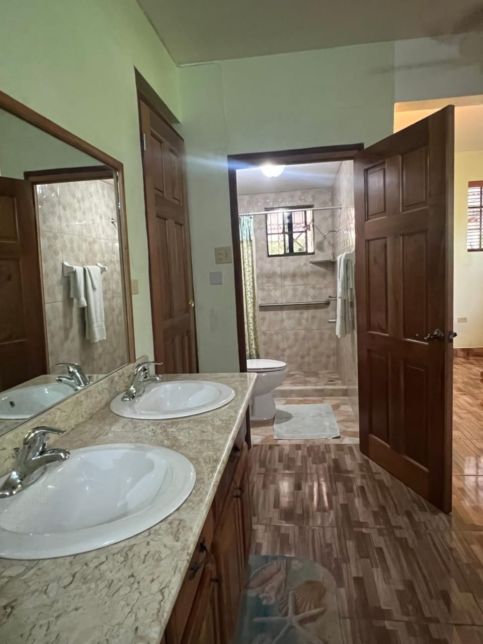 Castlevue B&B Bed and Breakfast in Montego Bay