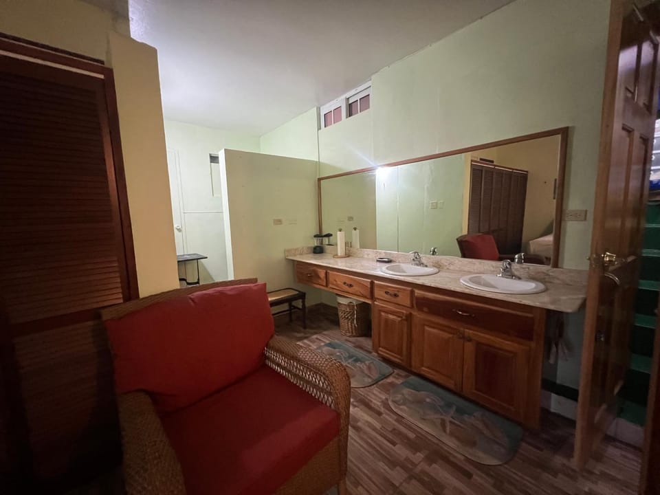 Castlevue B&B Bed and Breakfast in Montego Bay