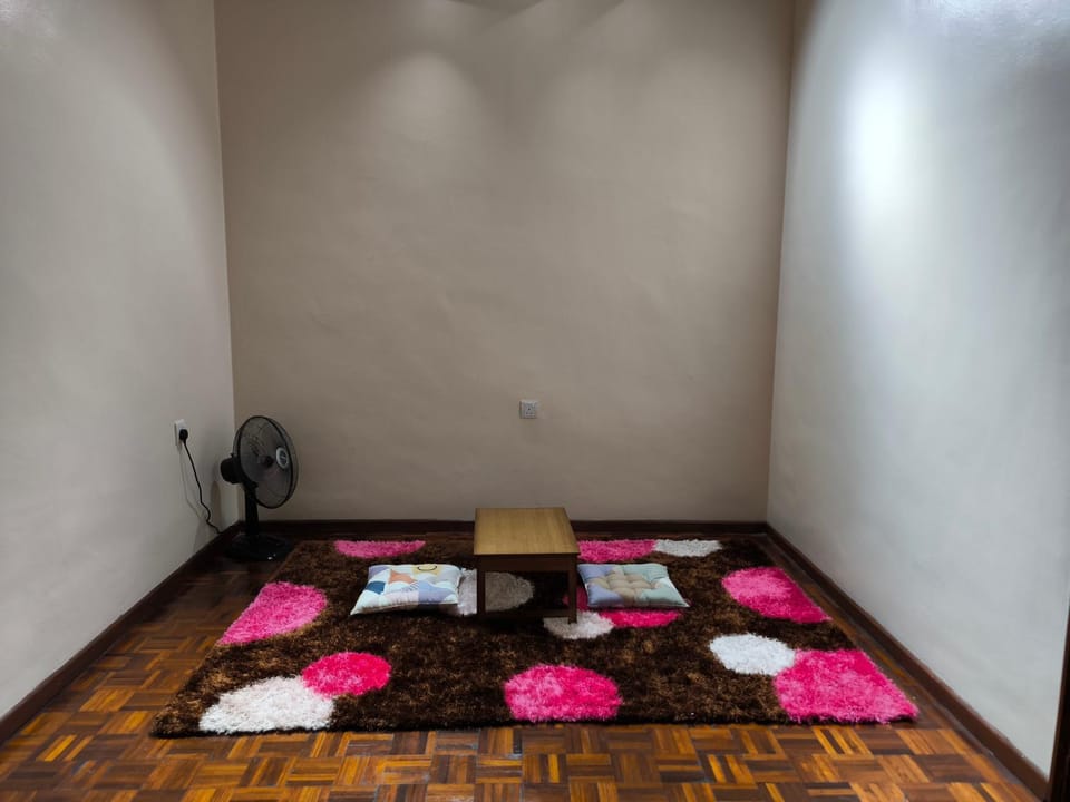 Cozy Homestay near Pantai & Aeon Big - 10pax by Ngio House in Johor