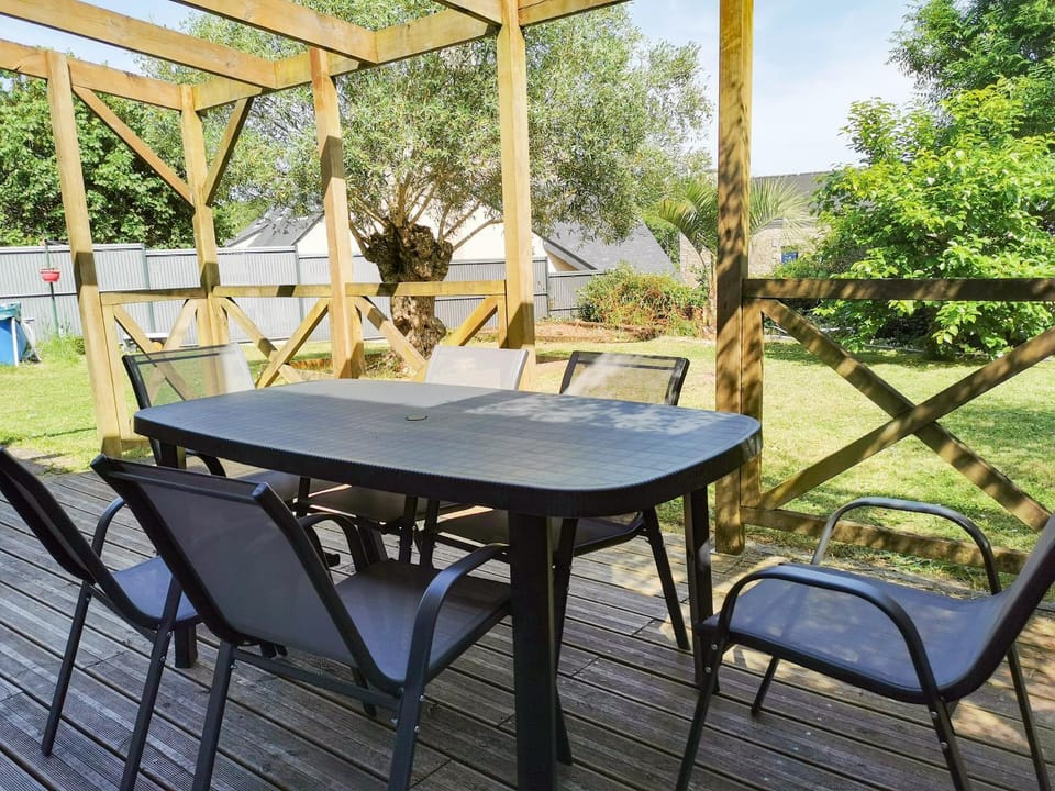 Patio, Garden, Balcony/Terrace