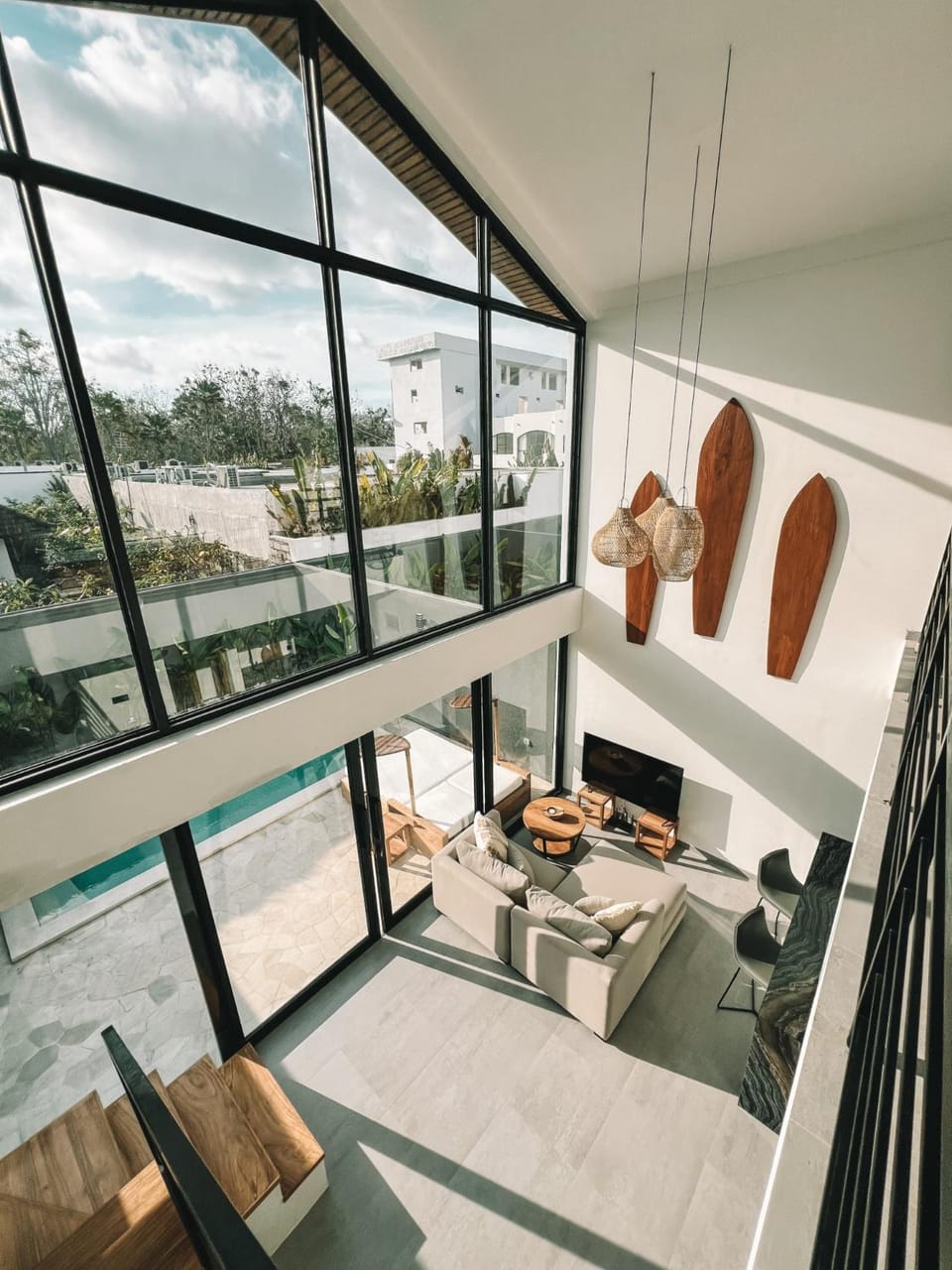 Balcony/Terrace, Living room, Pool view, Swimming pool, sunbed