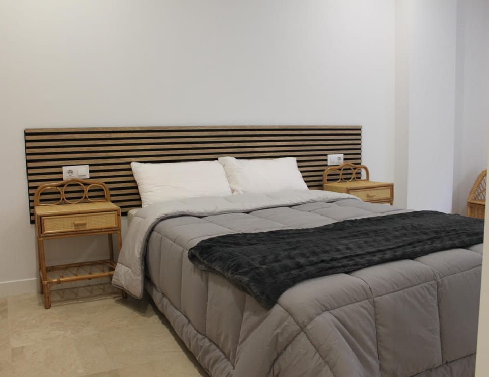 Bed, Bedroom, furniture