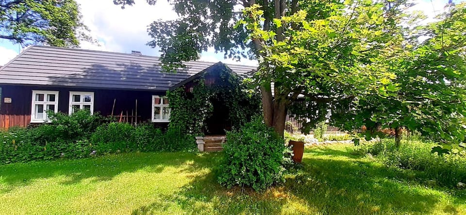 Property building, Natural landscape, Garden, Garden view