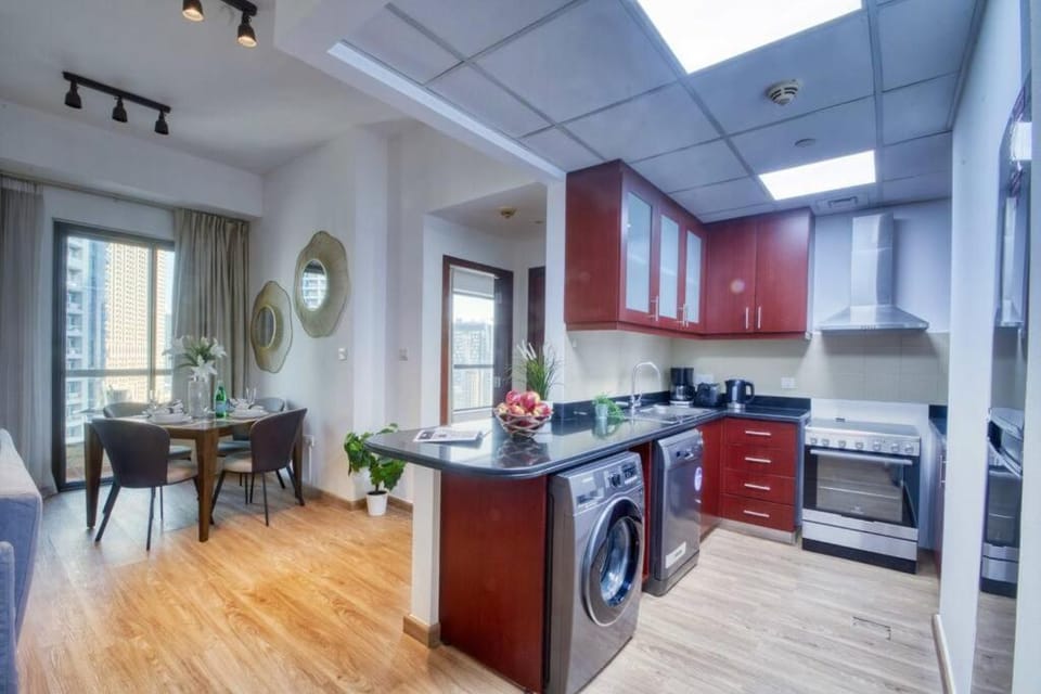 The Smart Concierge - Bahar 6 Apartment in Dubai