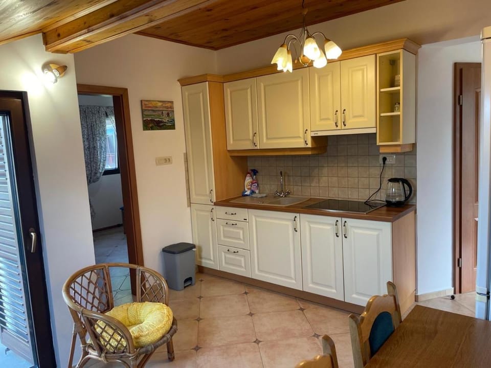 Apartment Anna Apartment in Kotor Municipality