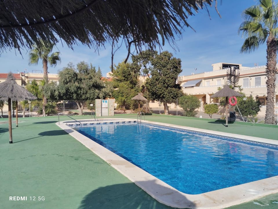 Maison indépendante de ville, proche de tous commerces House in Vega Baja del Segura